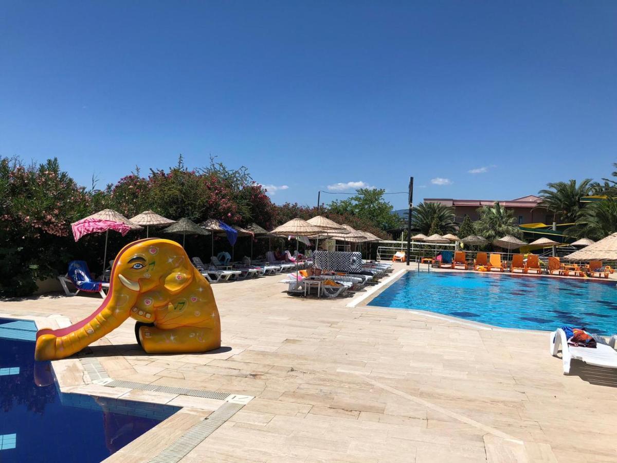Afytos Oeren Park Mtk Hotel Kültér fotó